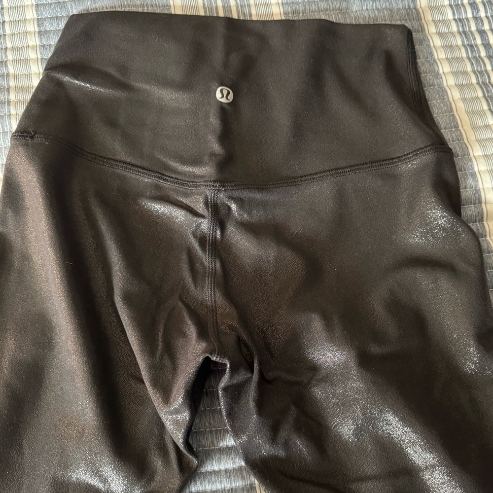 Shiny black Lululemon Align leggings, size 4, 25’ - brand new/no tags